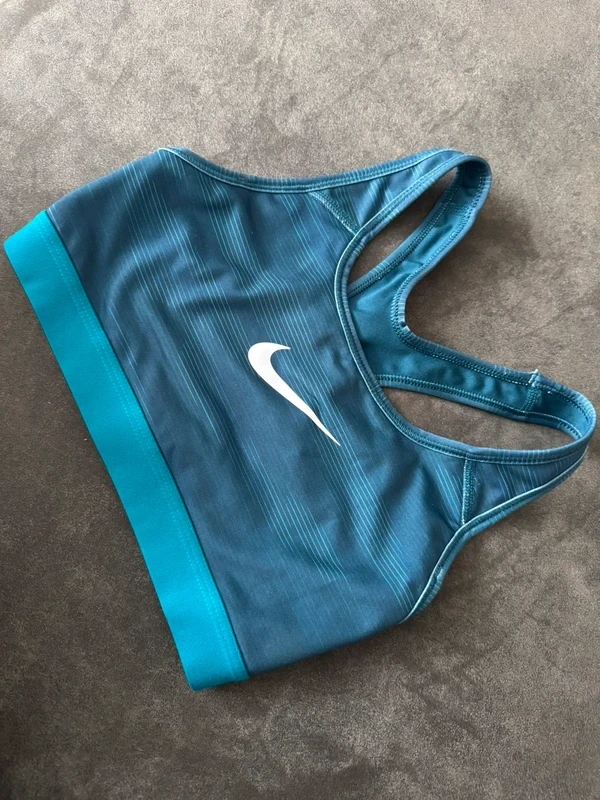 NikeSportsBra